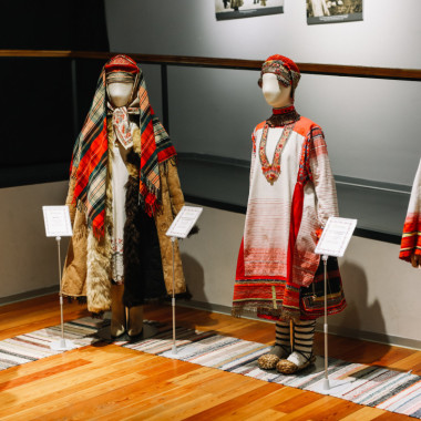 Выставка «Магия русского костюма. Калужские традиции» проходит в ИКЦ